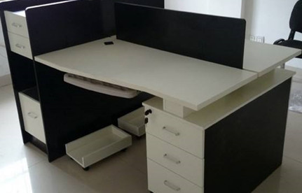 辦公家具廣州海運(yùn)出口香港門到門清關(guān)